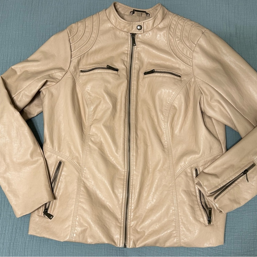 Joujou Women's Tan Leather Jacket